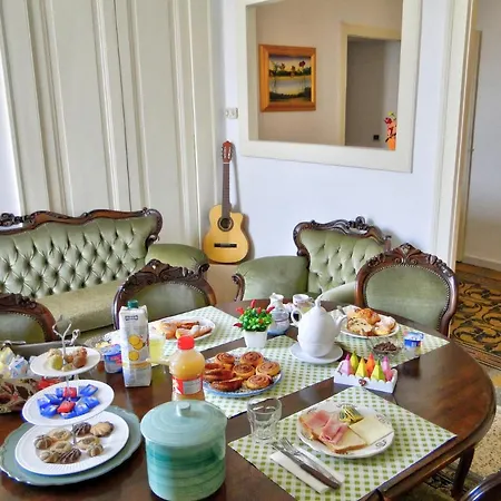 Alojamento de Acomodação e Pequeno-almoço Palazzo Costantino